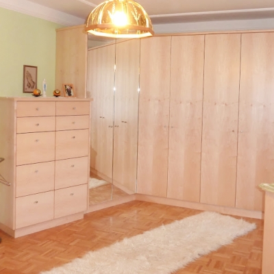 https://www.dway.at/webs/tischlerei-meissl.at/data/image/thumpnail/image.php?image=148/tischlerei_meissl_article_2966_0.jpg&width=400